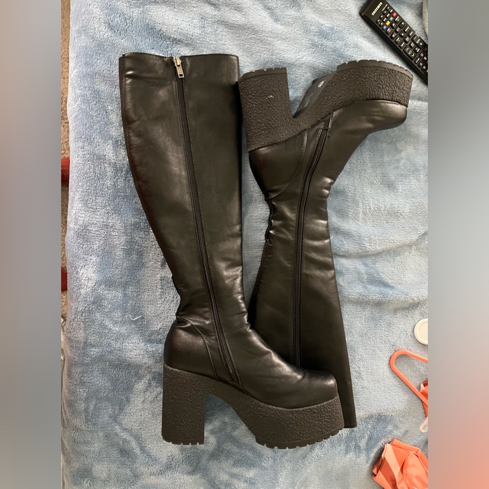 Lamoda slick nicks platform knee high boots